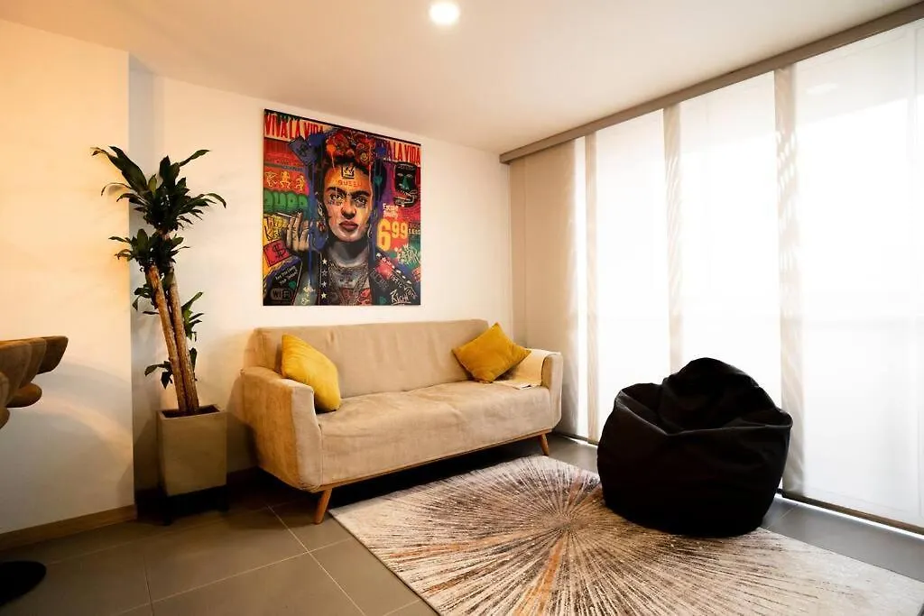 Amazing Cozy & New Flat 3 Bedrooms In Medellin Best Location Colombia